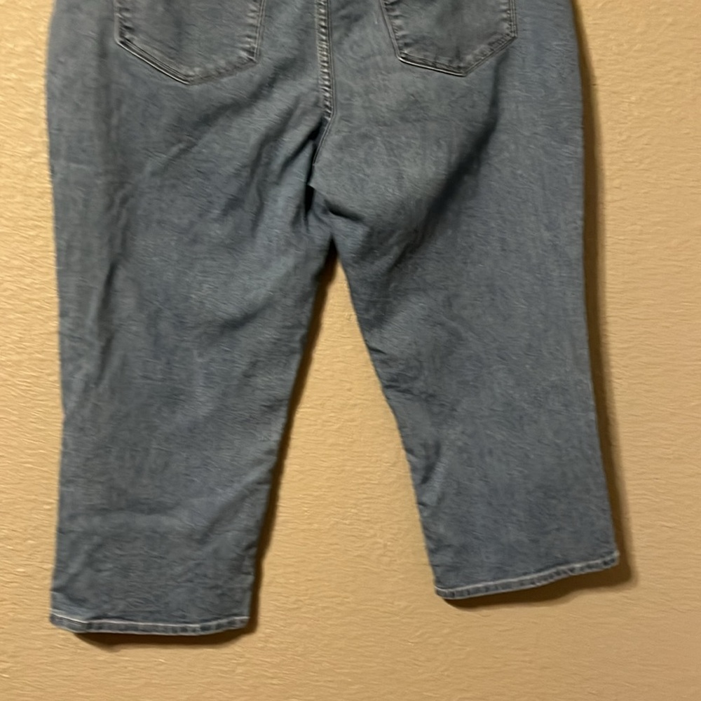 Riders by Lee mid Rise Capris - Picture 6 of 6
